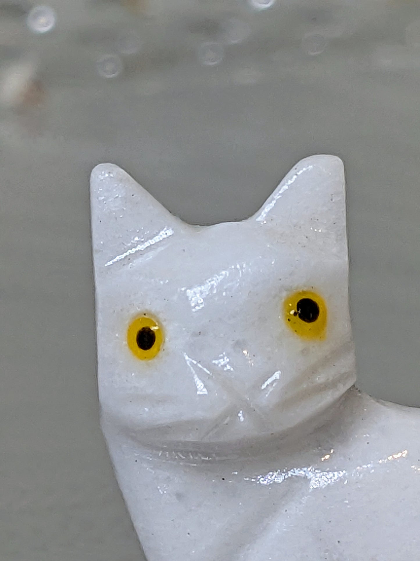 Alabaster Cat Carving 1.5"H
