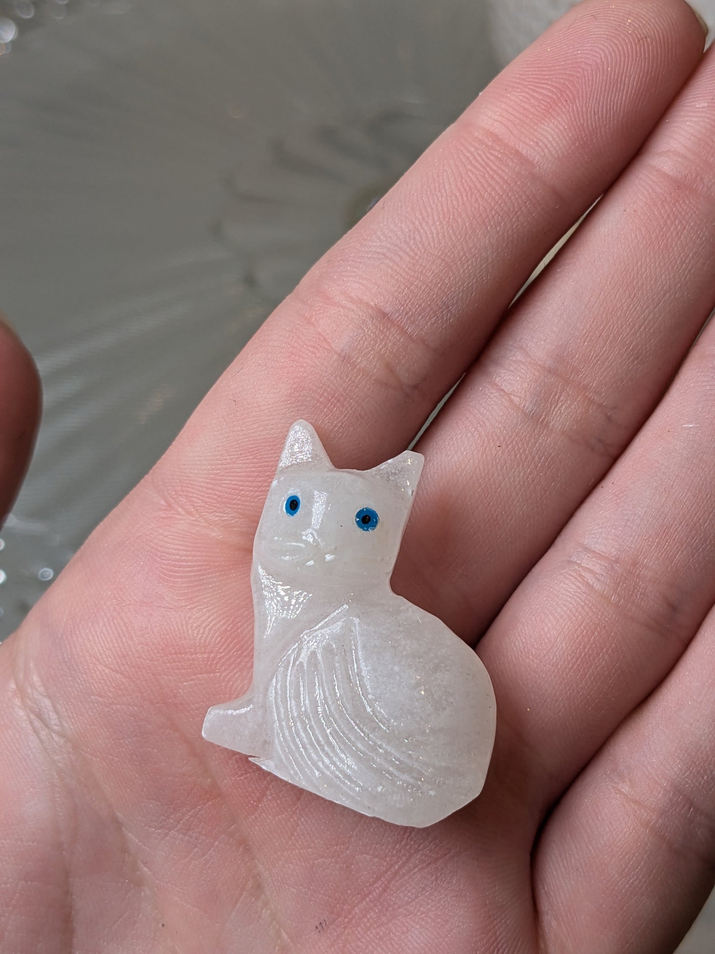 Alabaster Cat Carving 1.5"H