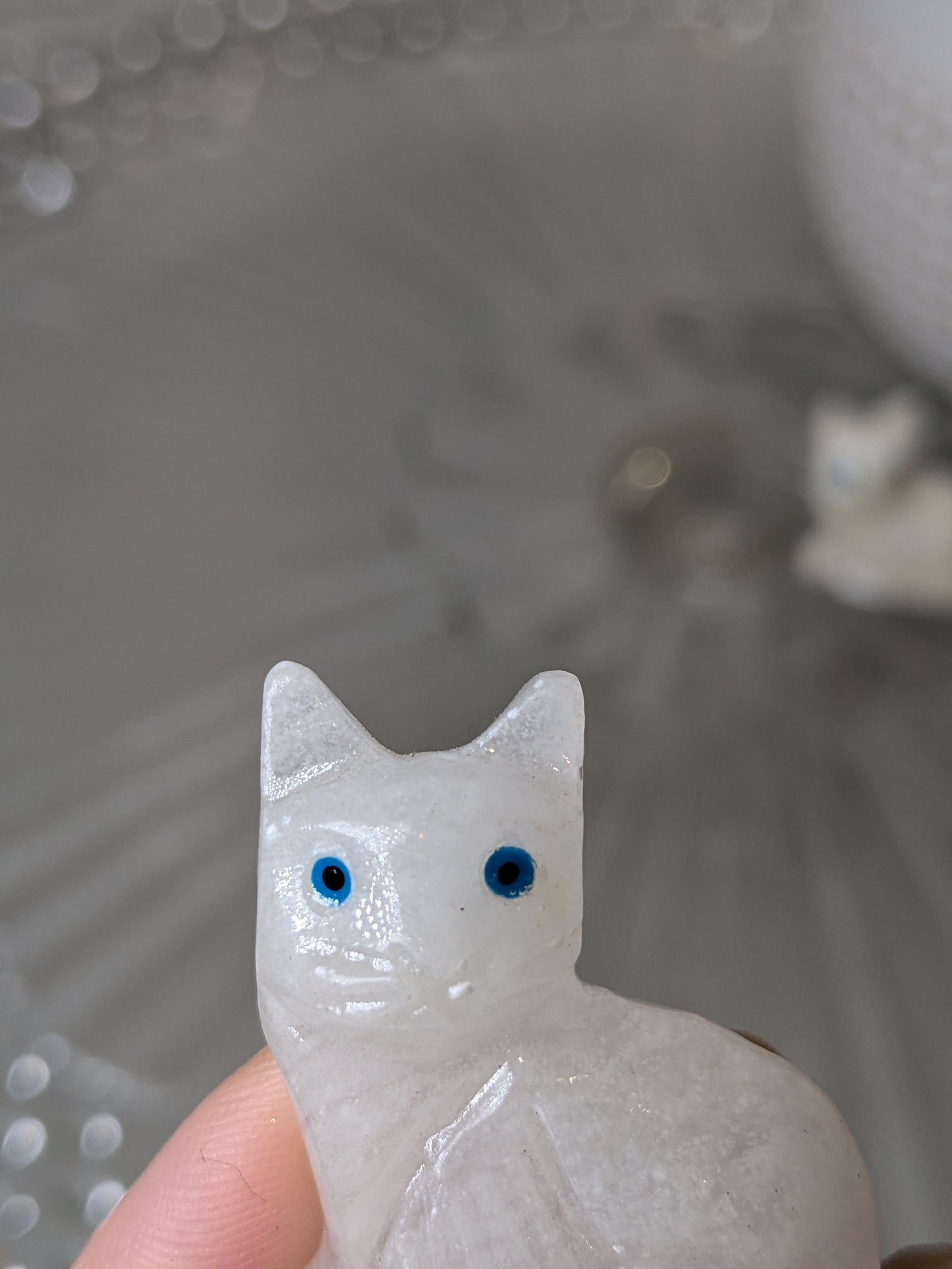 Alabaster Cat Carving 1.5"H