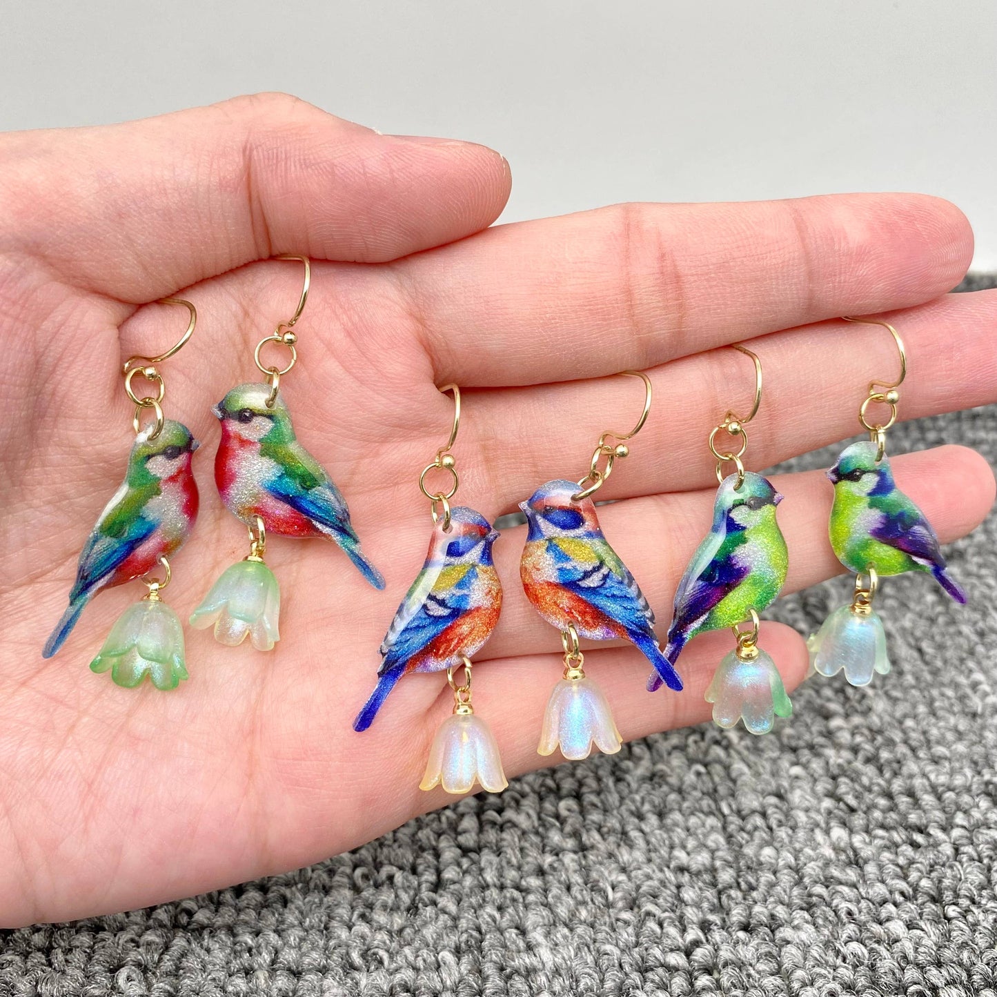 Resin Birds Picking Flowers Dangle Earrings