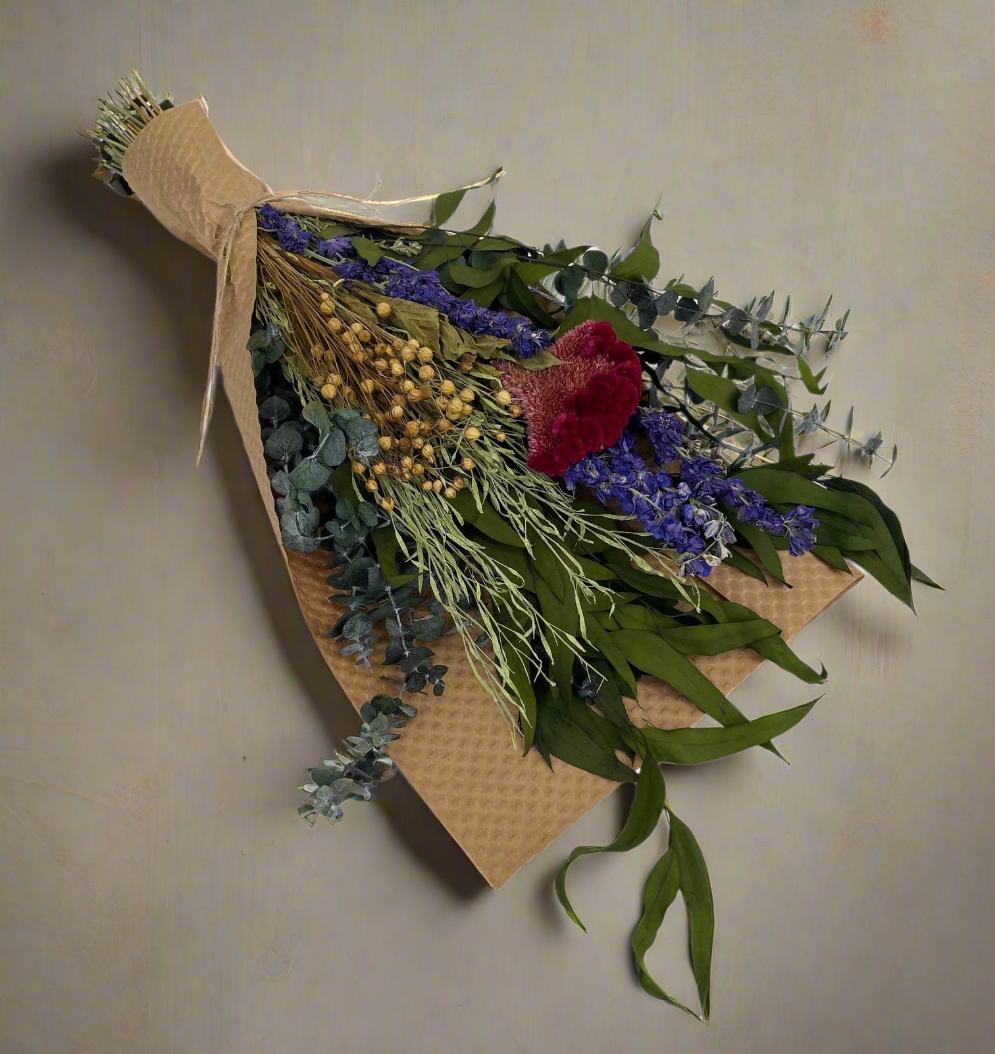 Dried flower bouquet at Ordinary Magic in Savannah, GA