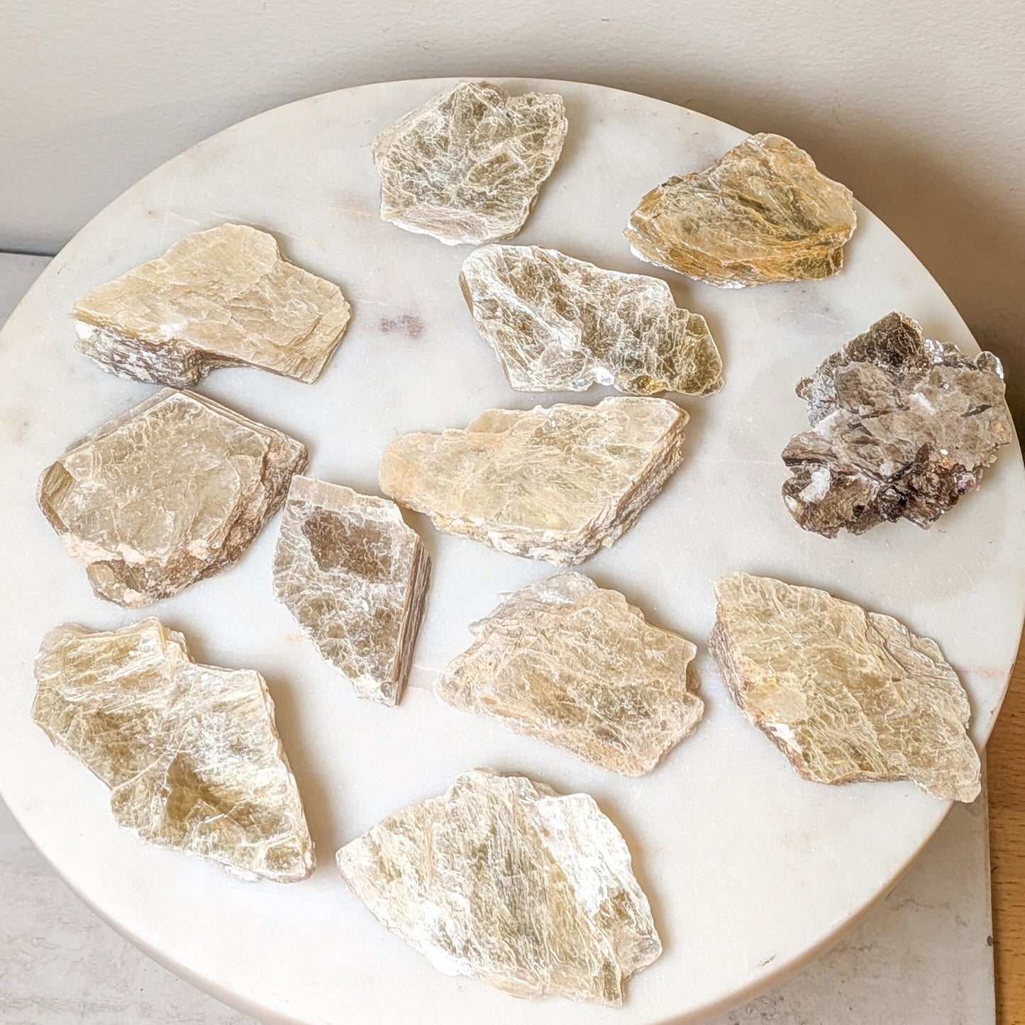 Gold Mica Flat Pieces