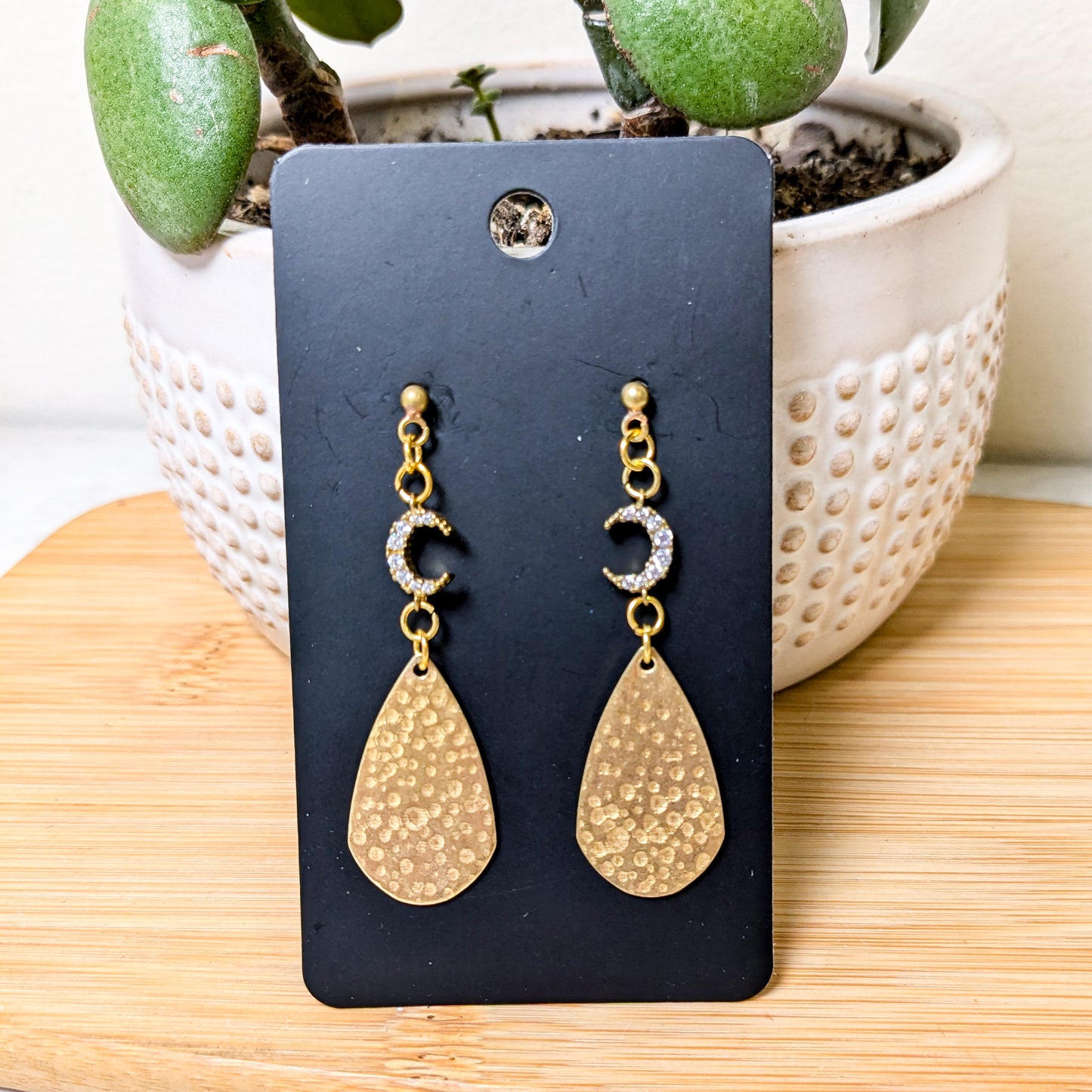 Little Curiosity Lab Jewelry | Local Artist