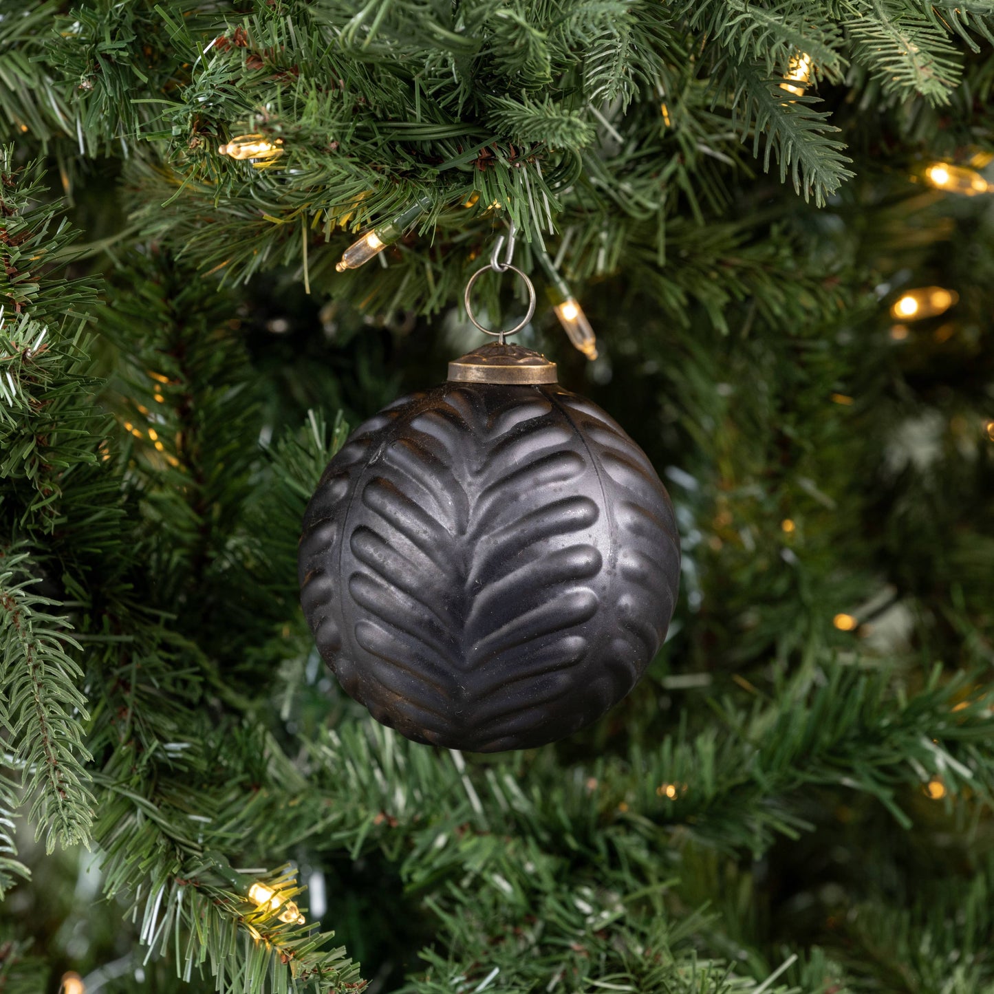 Matte Black Filigree Kugel – 4" Elegant Ornament