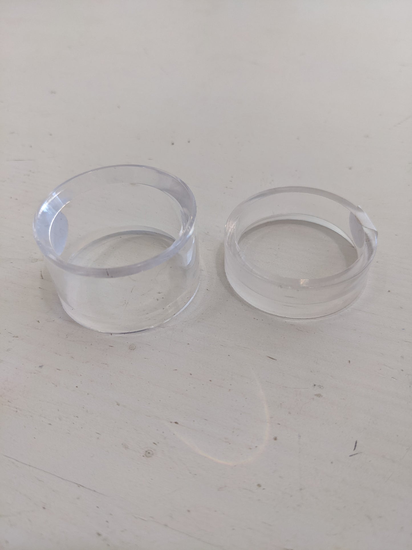 Acrylic Sphere Stand