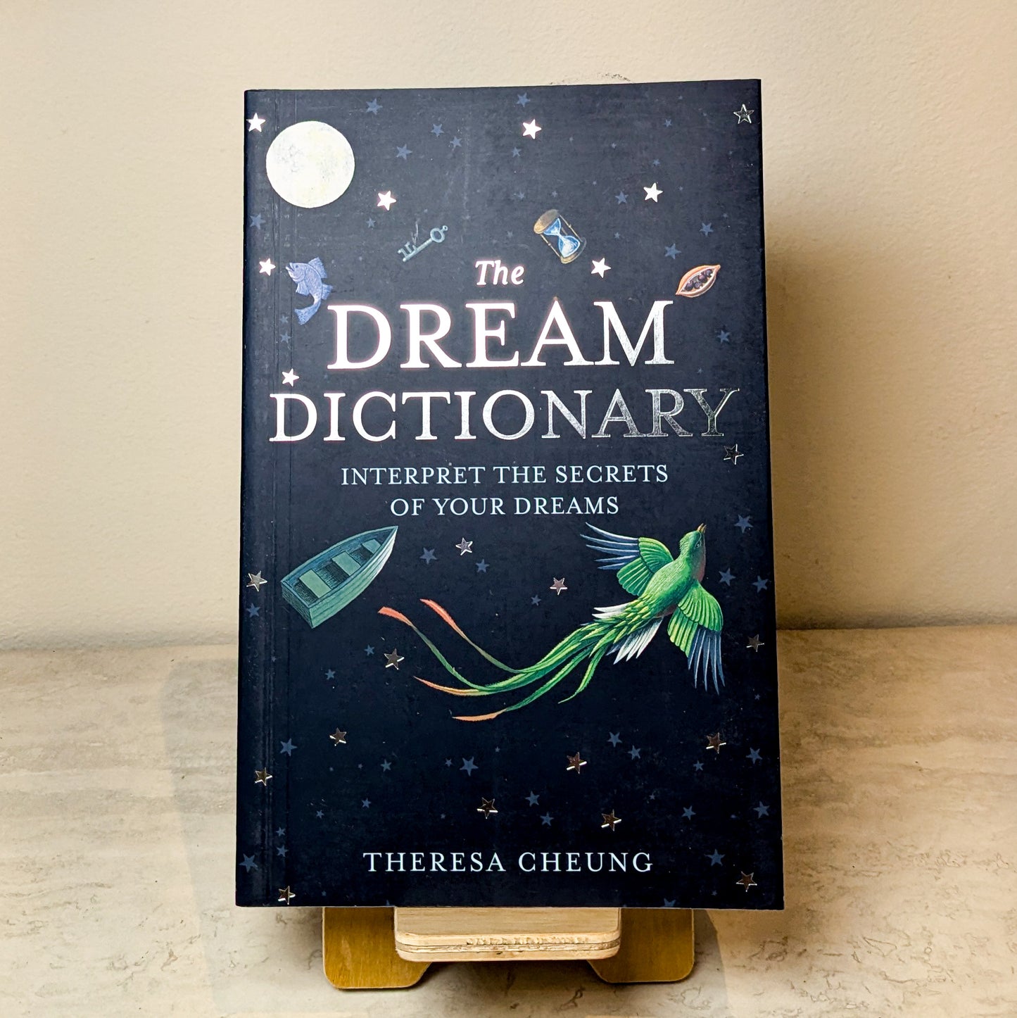 The Dream Dictionary by Theresa Cheung