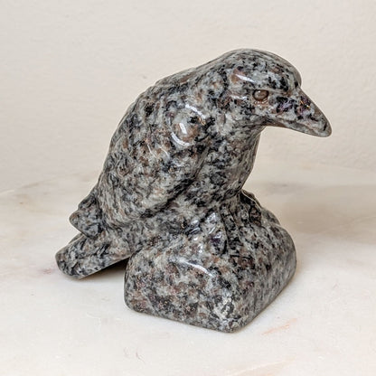 Yooperlite Raven Carving