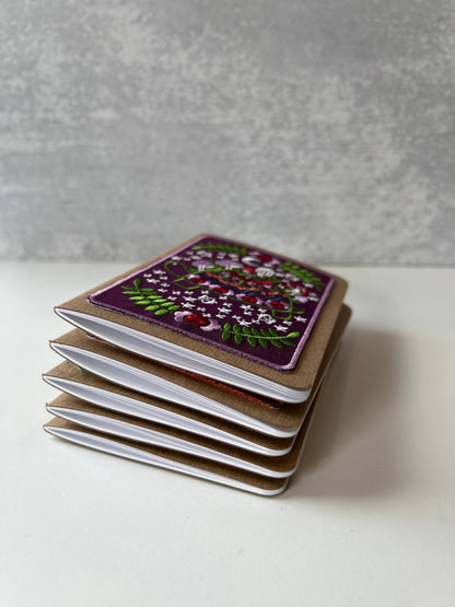 Wildlife embroidery pocket notebook, fourth view.