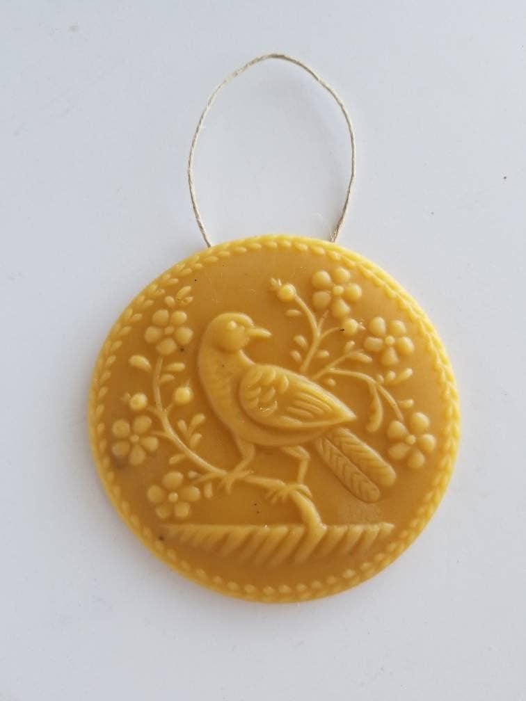 Meadowlark Beeswax Ornament | Natural Finish