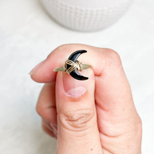 Black Agate Moonbeam Ring