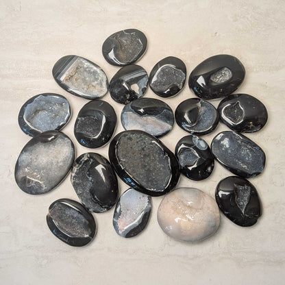 Druzy Onyx Palmstone
