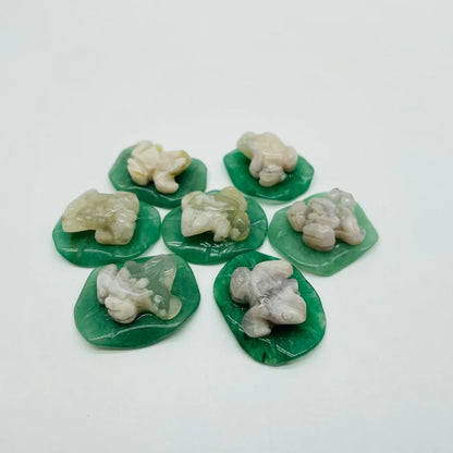 Mini Crystal Frog On Green Aventurine Leaf