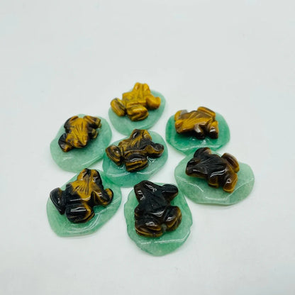 Mini Crystal Frog On Green Aventurine Leaf