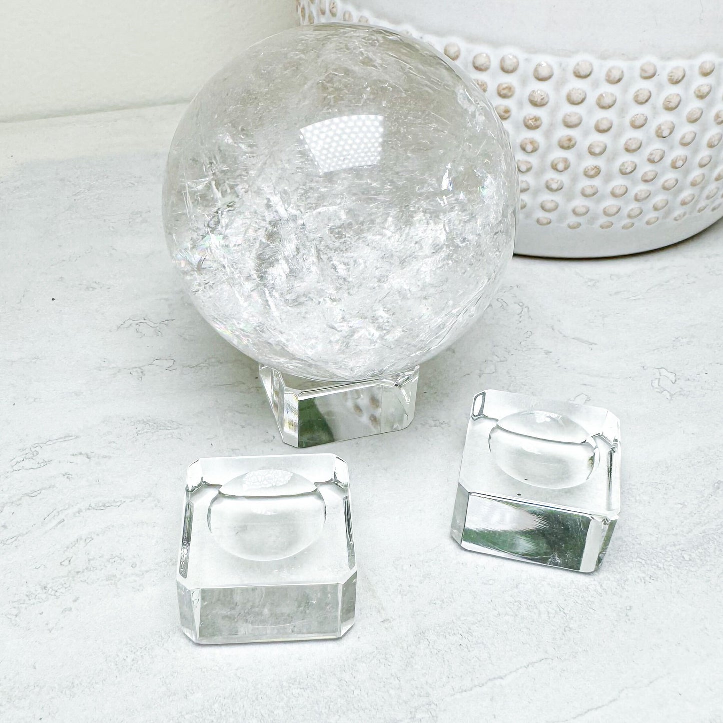 Glass Cube Sphere Stand