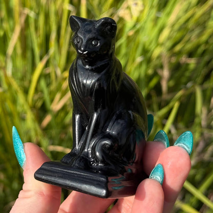 Large Sitting Obsidian Cat 