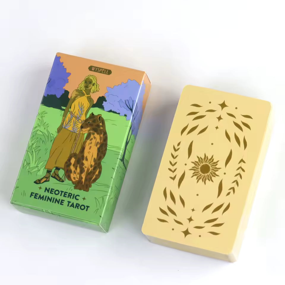 Neoteric Feminine Tarot Deck