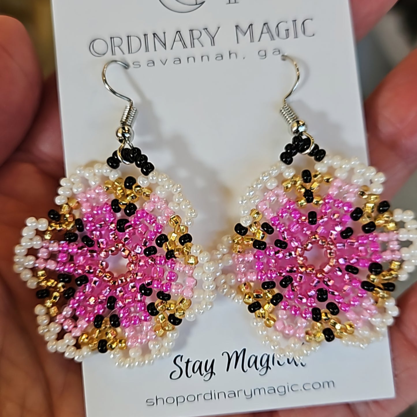 Daisy Hand Beaded Earrings | Guatemala