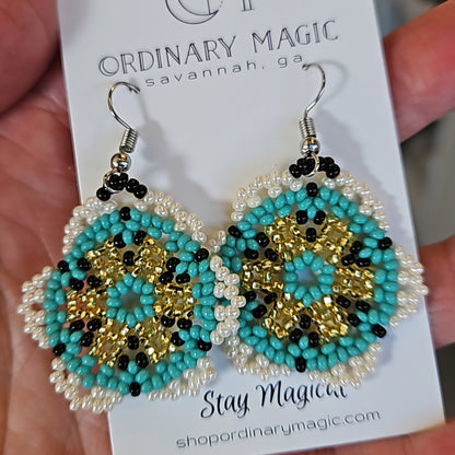 Daisy Hand Beaded Earrings | Guatemala
