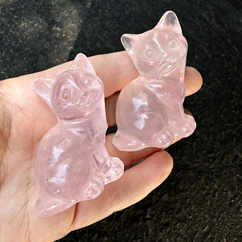 Sitting Rose Quartz Cat