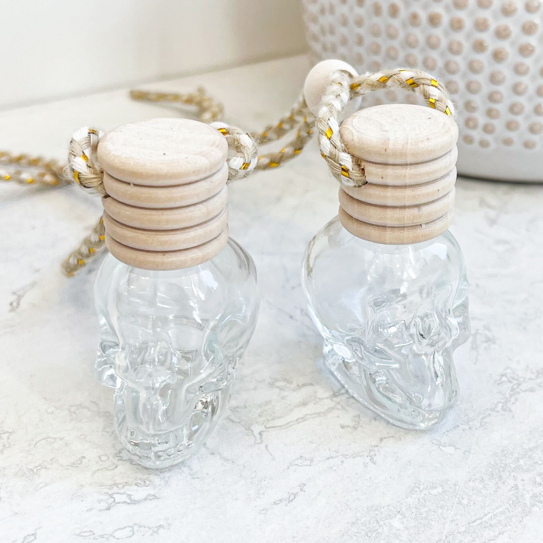 Glass Skull Potion Bottle With Twist-off Top