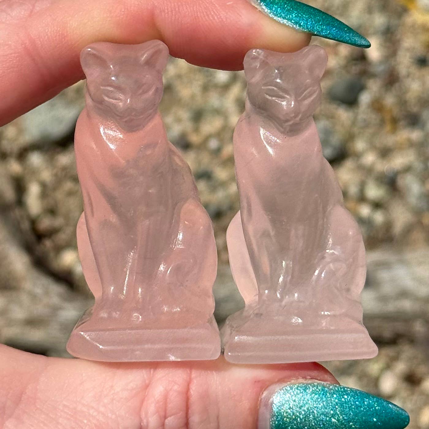 Small Sitting Rose Quartz Cat 