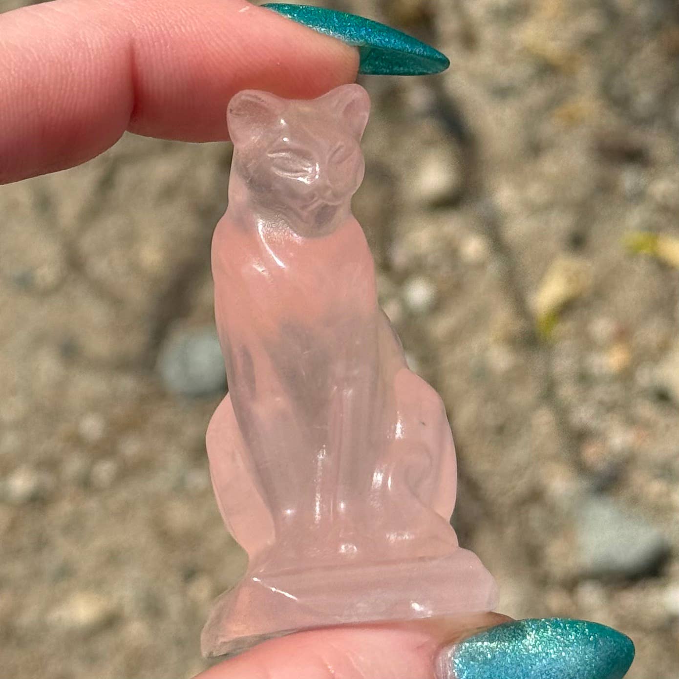 Small Sitting Rose Quartz Cat 
