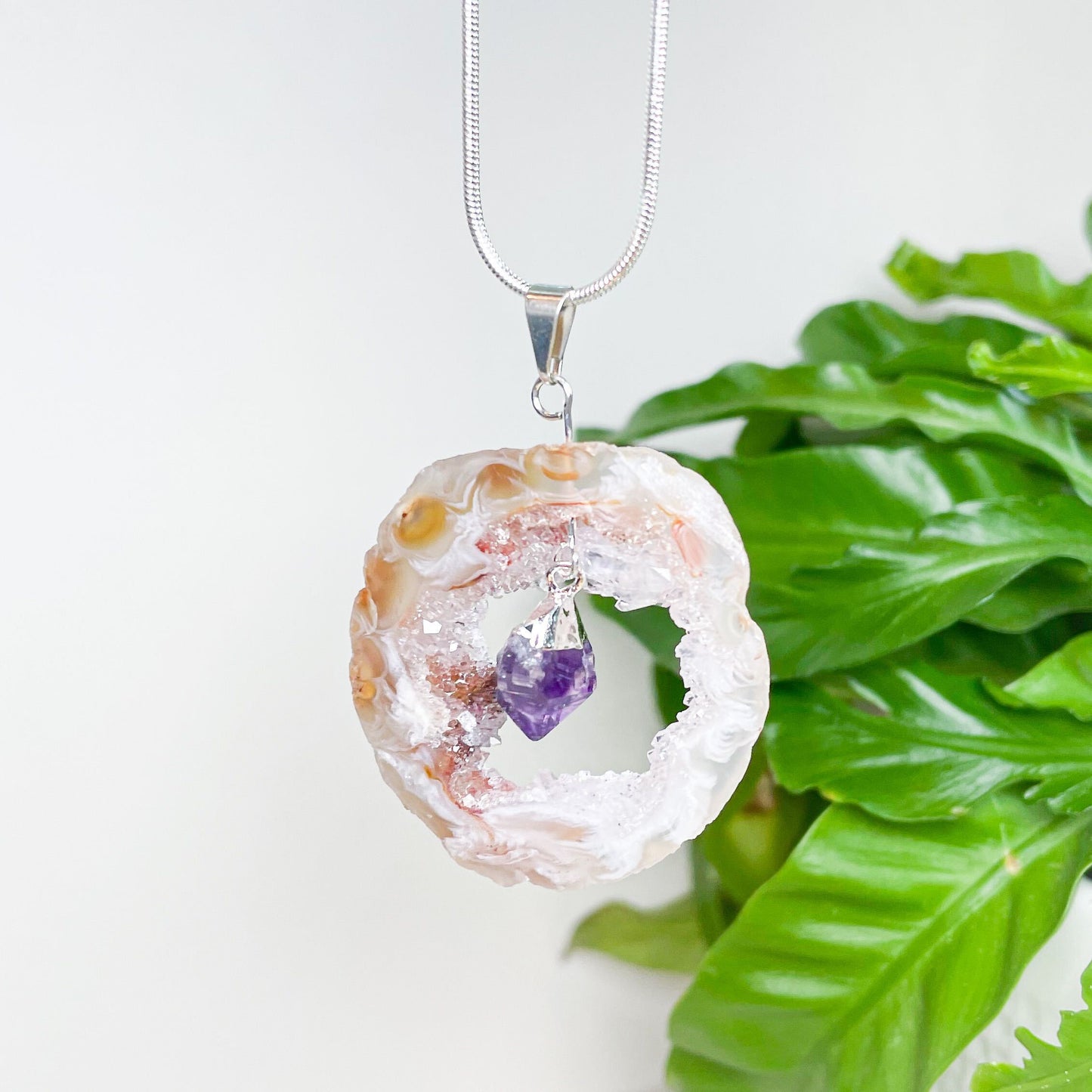 Slice Agate Pendant Necklace