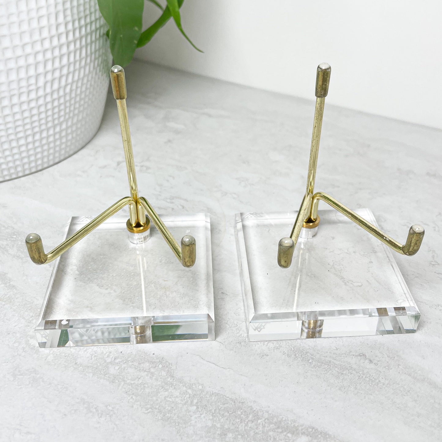 Acrylic Gold Slab Stands | Various Sizes