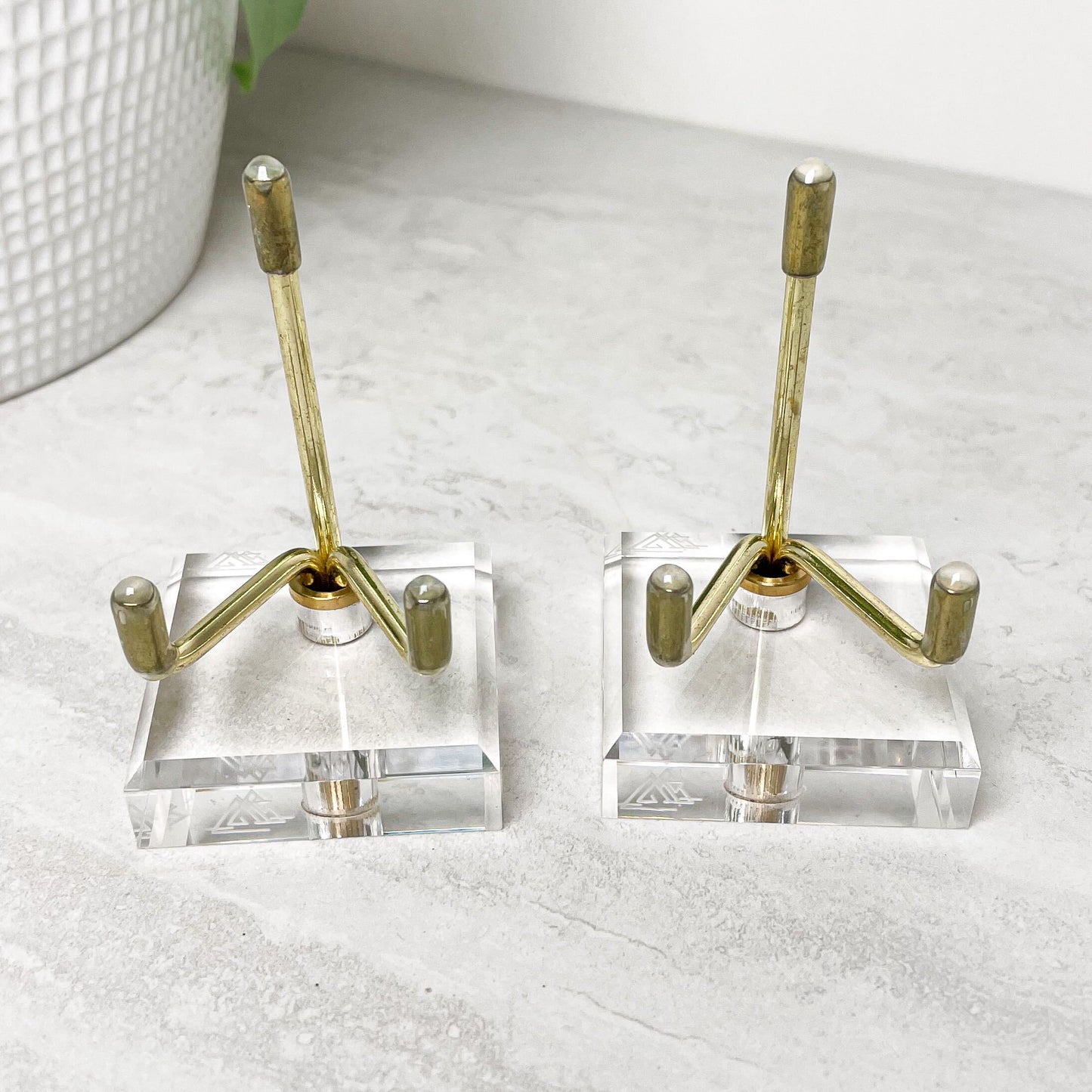 Acrylic Gold Slab Stands | Various Sizes